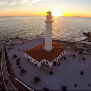 https://el-faro-torrox.1costadelsol.com